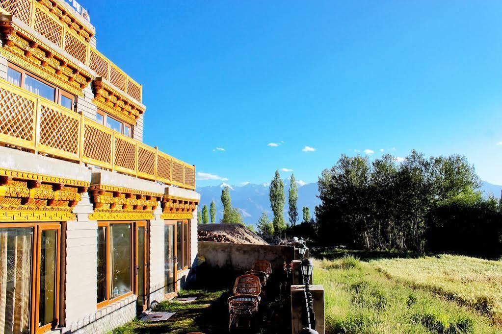 Отель Himalayan Residency Ladakh Лех Экстерьер фото