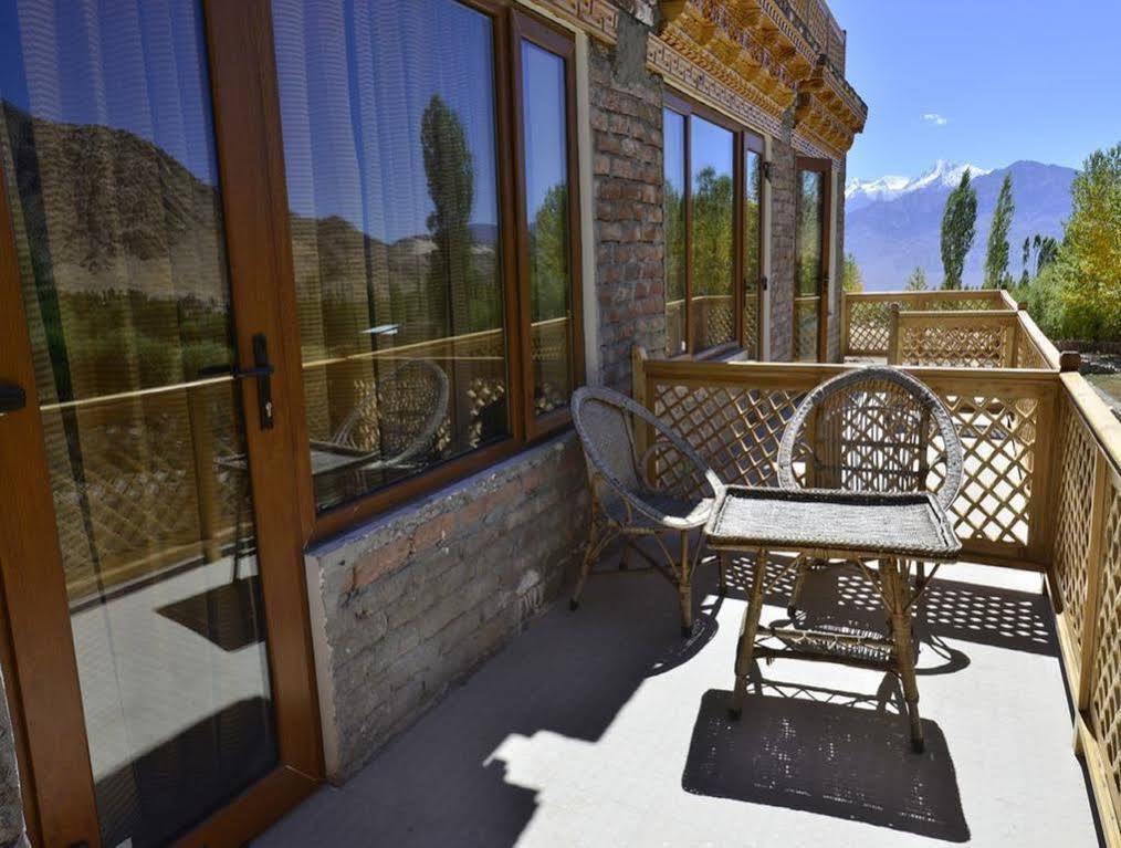 Отель Himalayan Residency Ladakh Лех Экстерьер фото