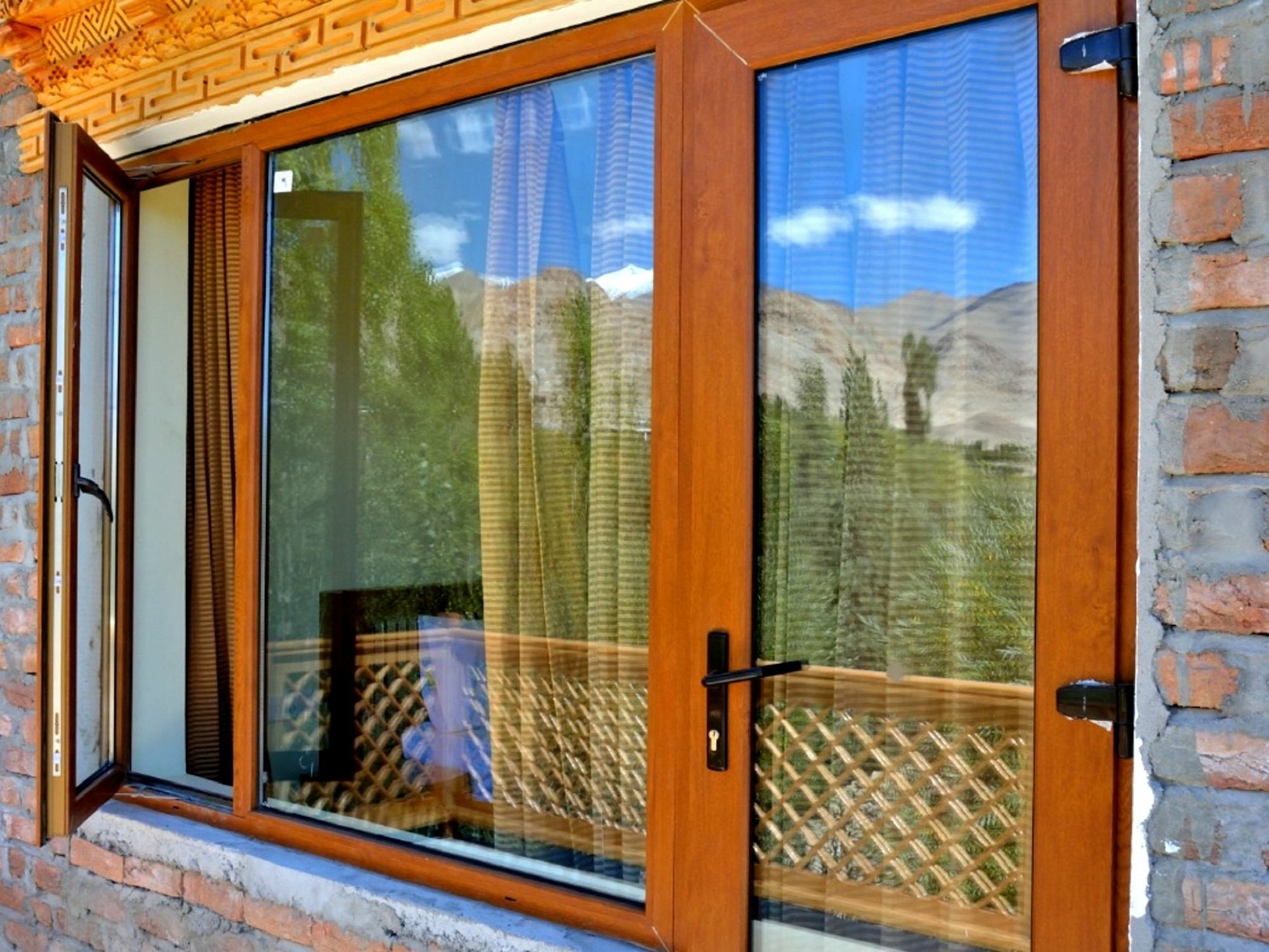 Отель Himalayan Residency Ladakh Лех Экстерьер фото