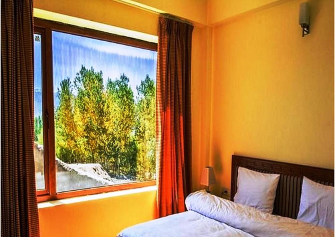 Отель Himalayan Residency Ladakh Лех Экстерьер фото