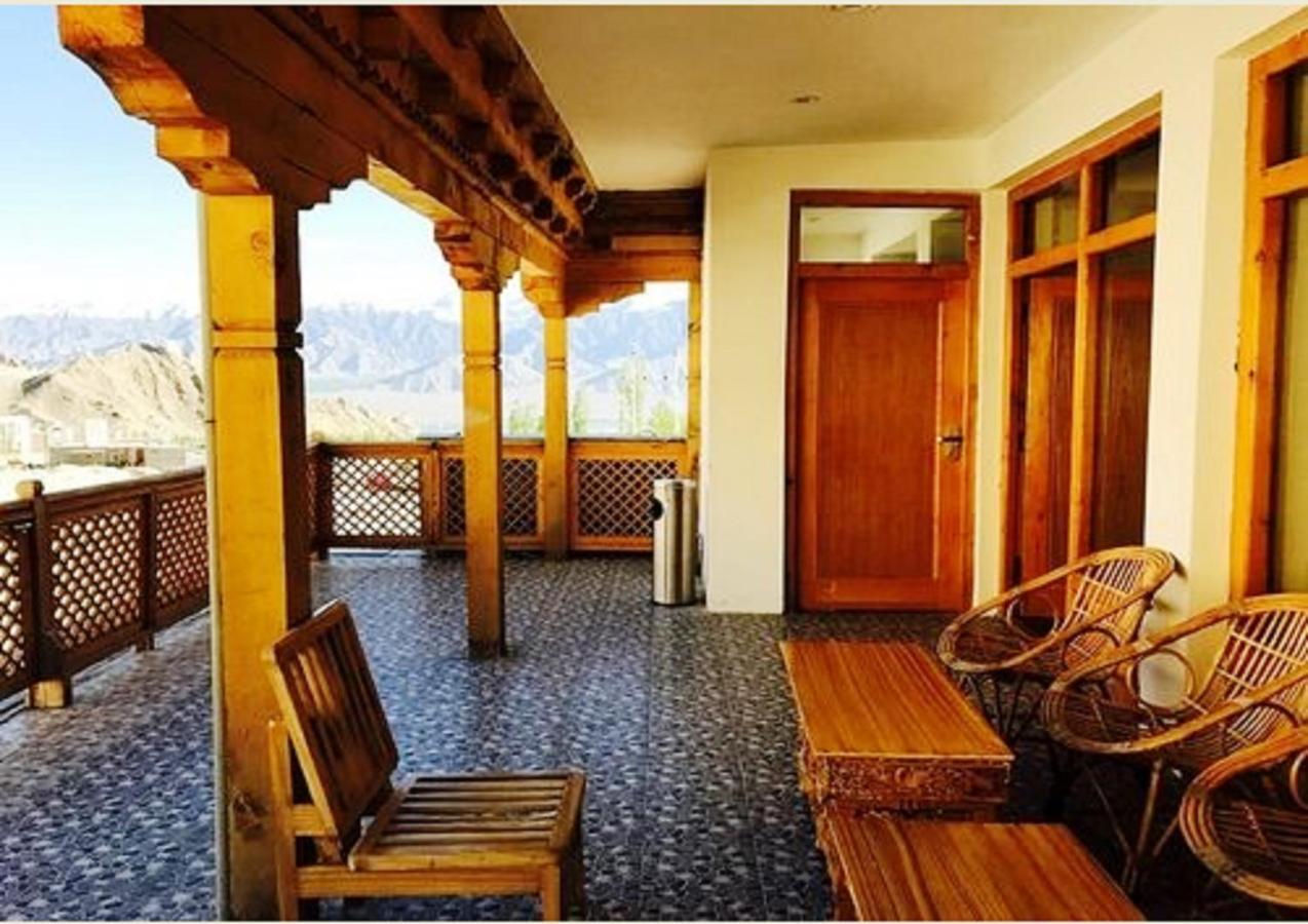 Отель Himalayan Residency Ladakh Лех Экстерьер фото