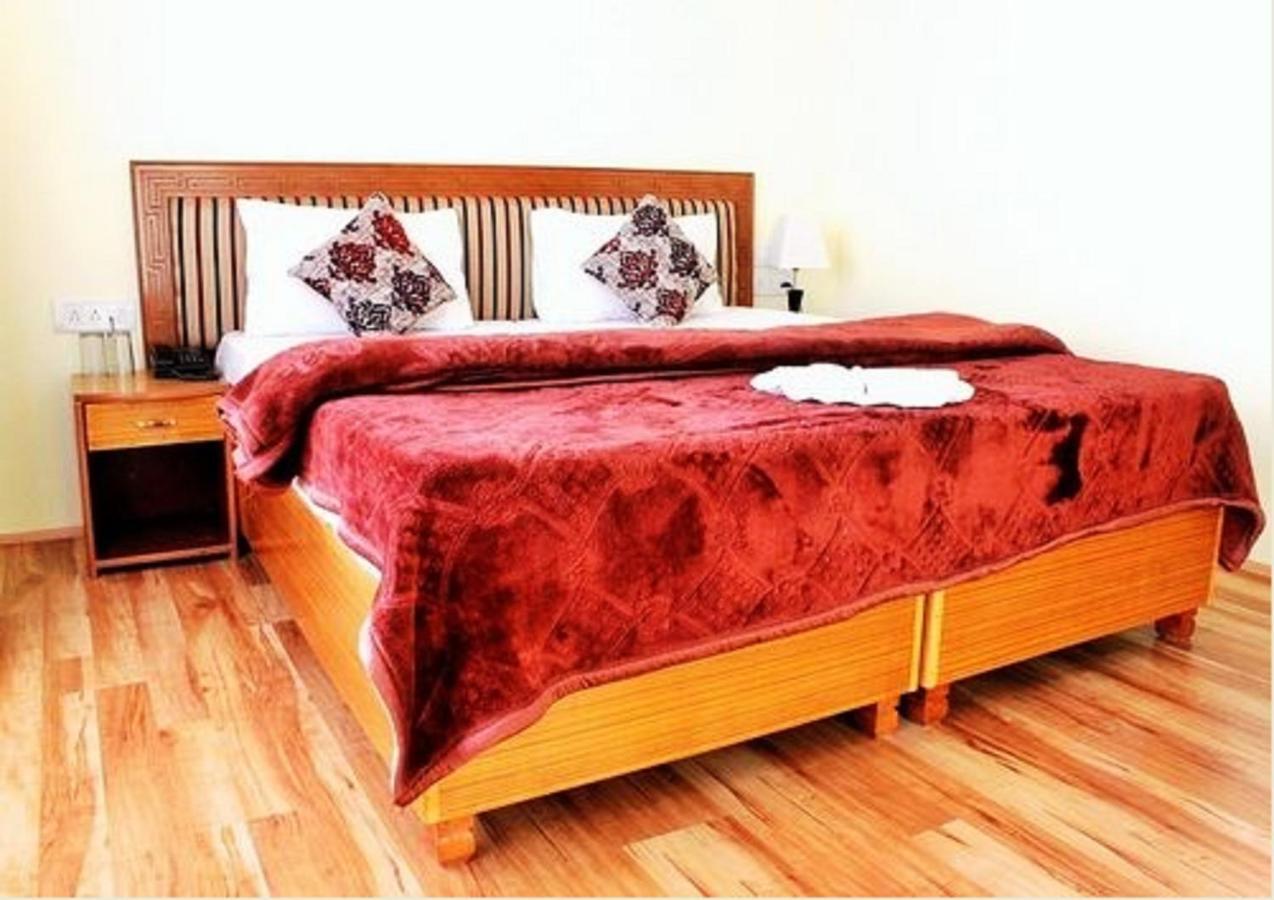 Отель Himalayan Residency Ladakh Лех Экстерьер фото